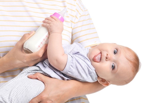 Quels produits laitiers en plus du lait ou à la place du biberon ?